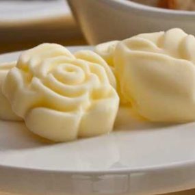 butterroses-square butterroses-square